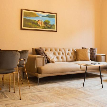Live By The Sea, Bijela Apartment Rake ภายนอก รูปภาพ