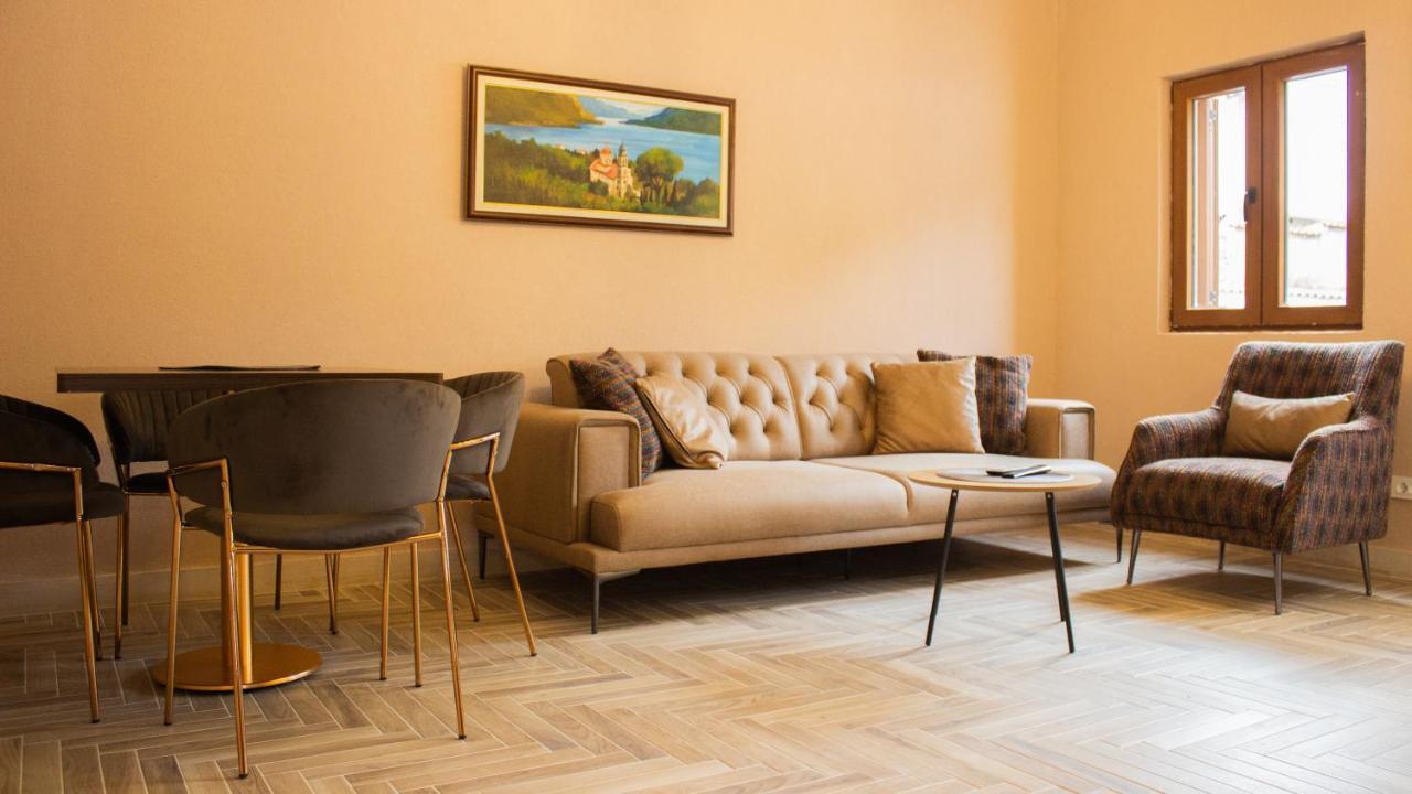 Live By The Sea, Bijela Apartment Rake ภายนอก รูปภาพ